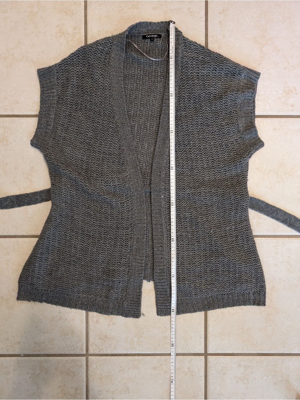 Grey Shawl - Picture 11 of 15